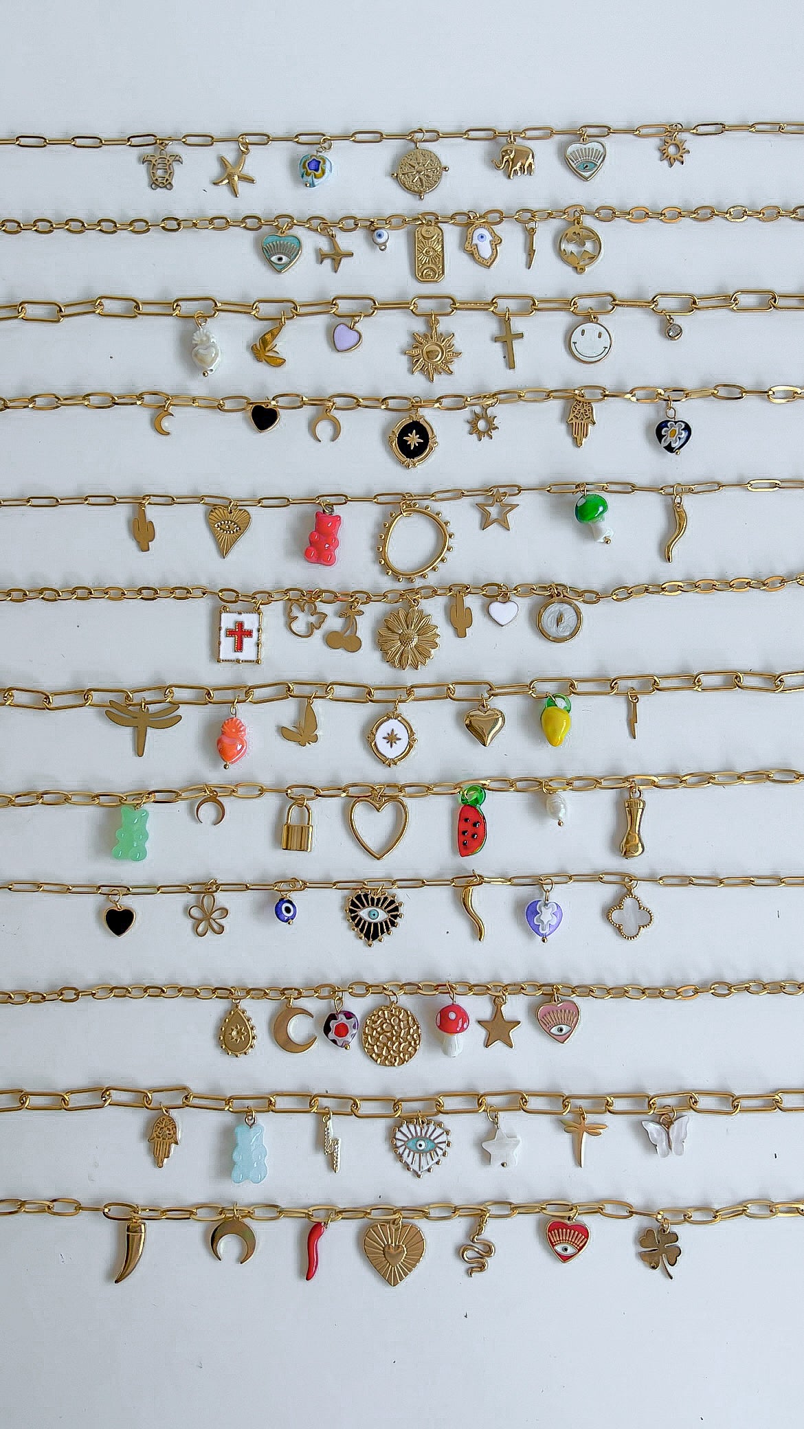 CHARM NECKLACE/ BRACELET- PENDENTES DOURADOS PARTE II