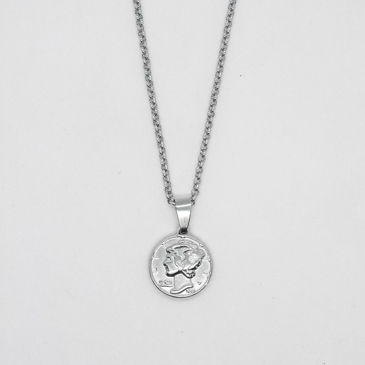 VICTORIA NECKLACE