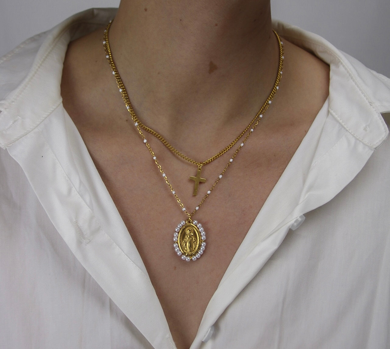 FATIMA NECKLACE