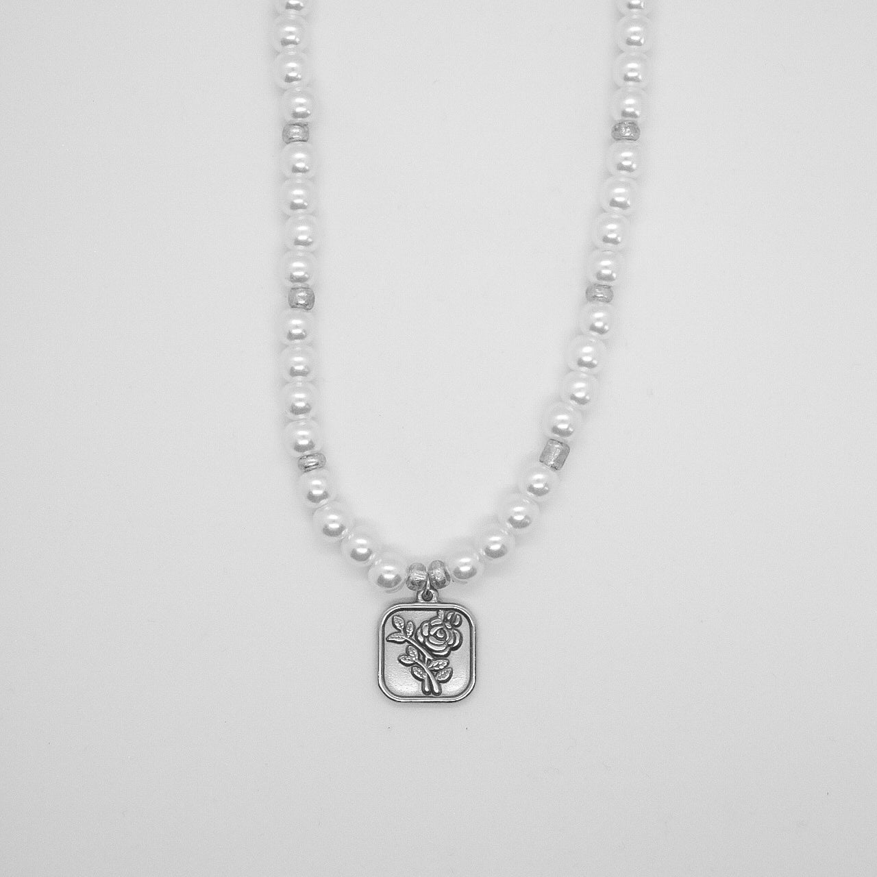 BLAIR NECKLACE
