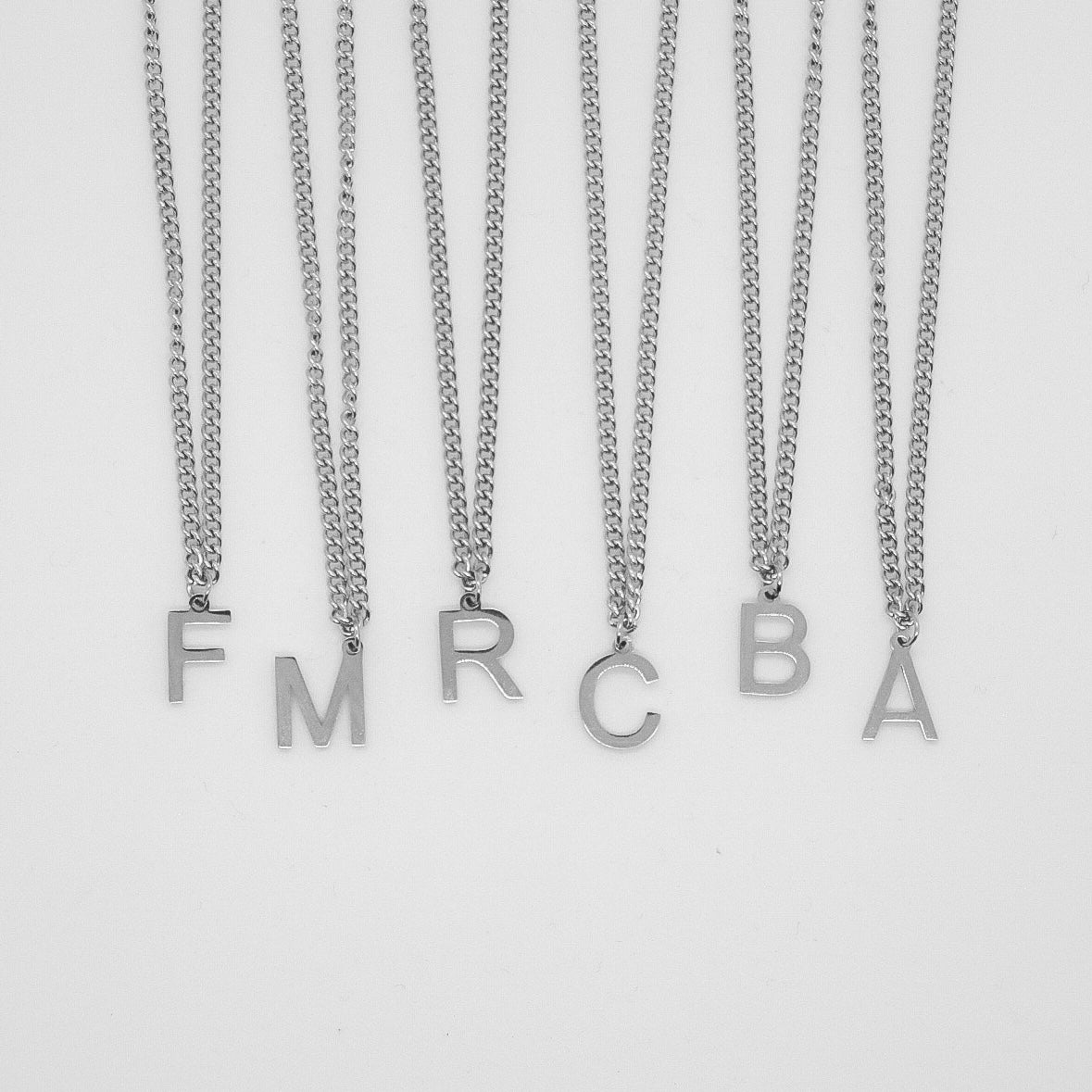 INITIAL NECKLACE III
