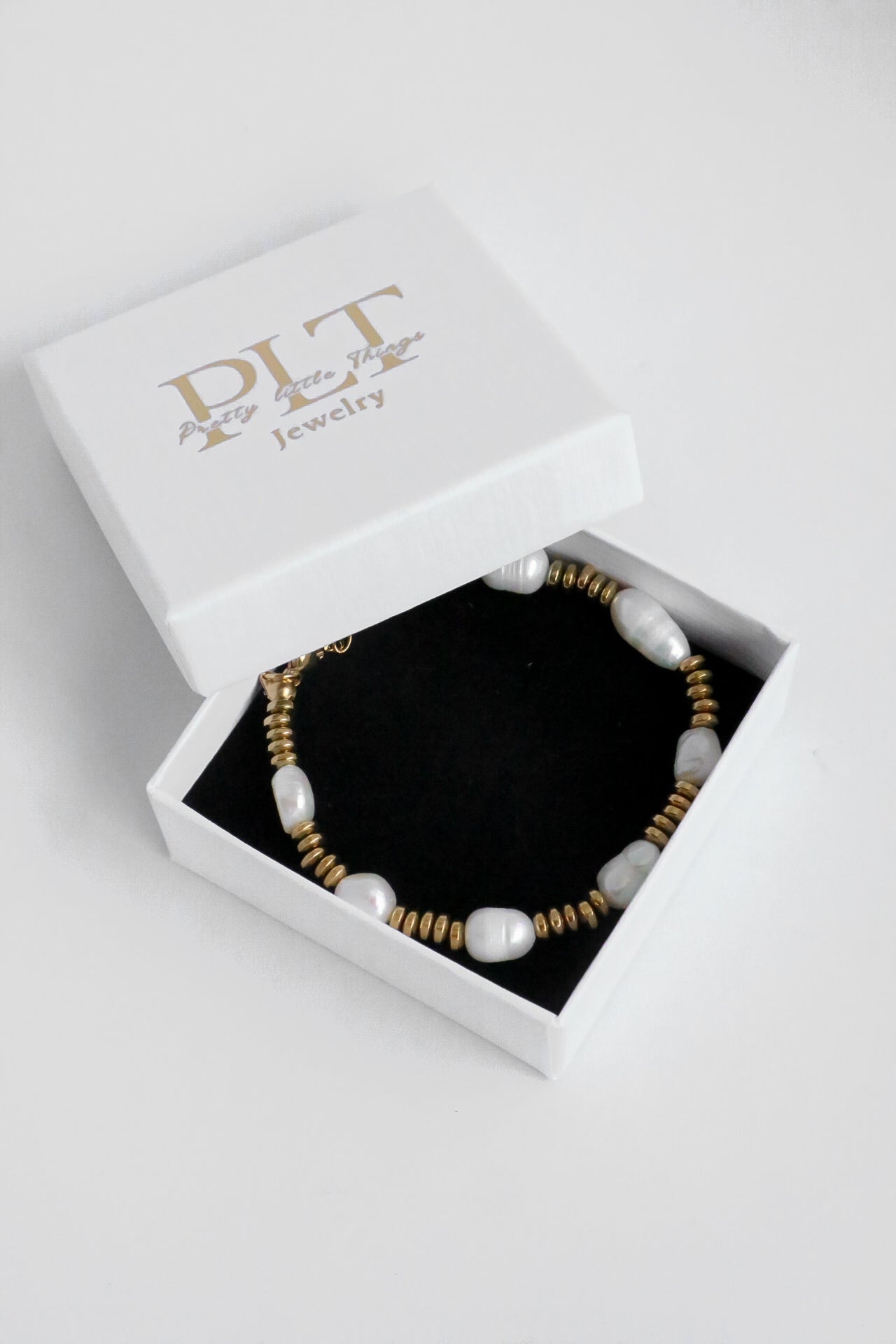 PULSEIRA SLOANE