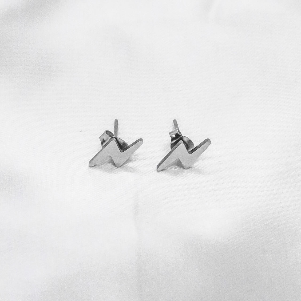 VERA EARRINGS