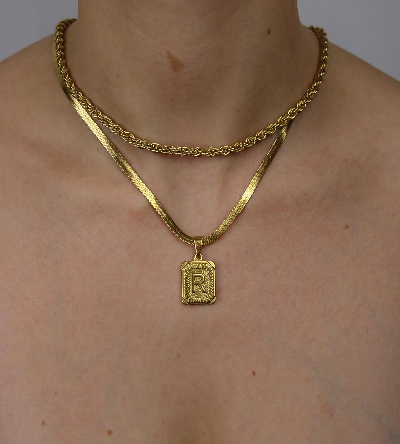 PETRA II NECKLACE