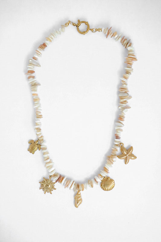 CHARM NECKLACE- FIO EM PEDRAS ARTIFICIAIS
