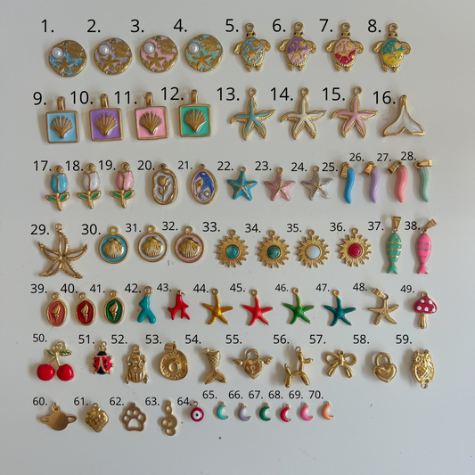 CHARM NECKLACE/ BRACELET- PENDENTES DOURADOS VERÃO PARTE II