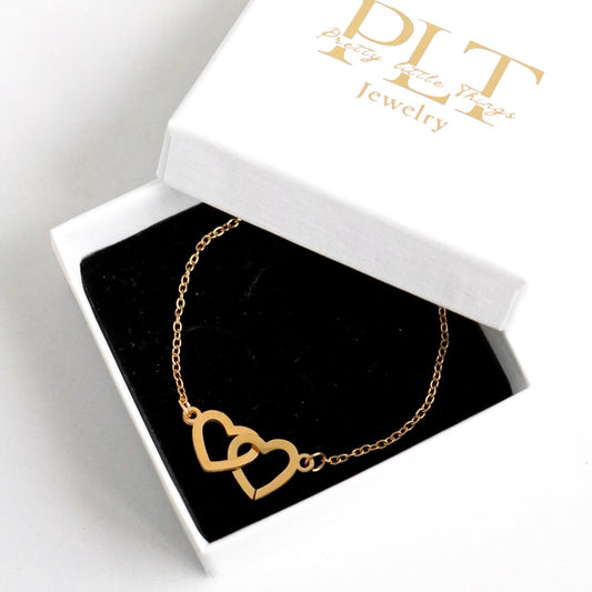 PULSEIRA YOURS