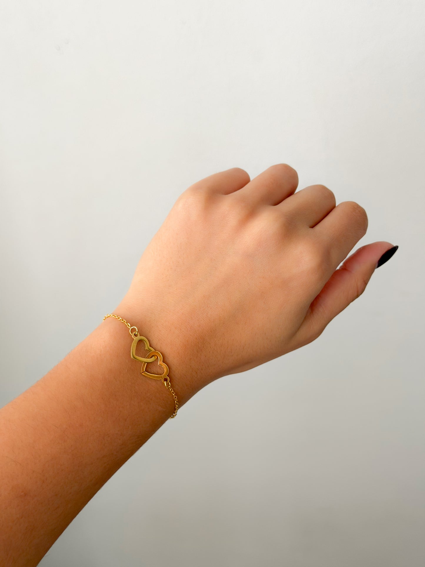 PULSEIRA YOURS